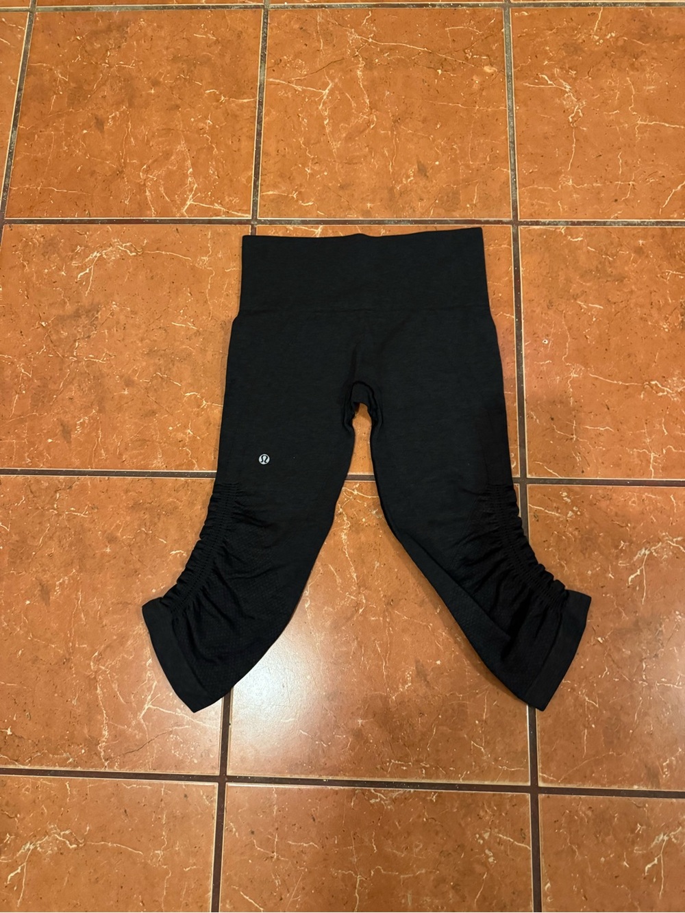lululemon athletica Kids Black Ruched Cropped Leggings